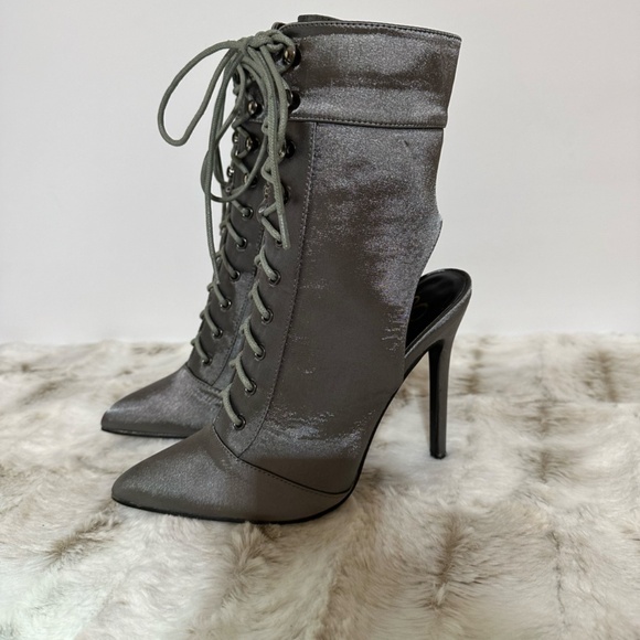 * So Me Grey Satin Lace Up Pointy Toe Ankle Boots 4 1/2" Stiletto Heels - Picture 5 of 7